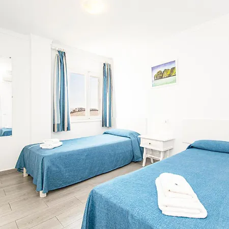 Aparthotel Falco 4*