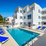 Falco Aparthotel
